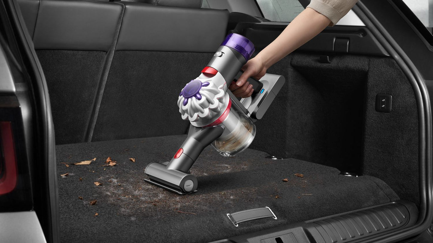 https://dyson-h.assetsadobe2.com/is/image/content/dam/dyson/products/vacuum-cleaners-category/handhelds/car-boat/pdp/gellery/Car-Boat_V8_Handheld_PDP_Gallery_3.jpg